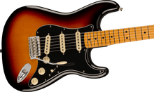 Load image into Gallery viewer, Fender Vintera II 70s Stratocaster - 3-Colour Sunburst
