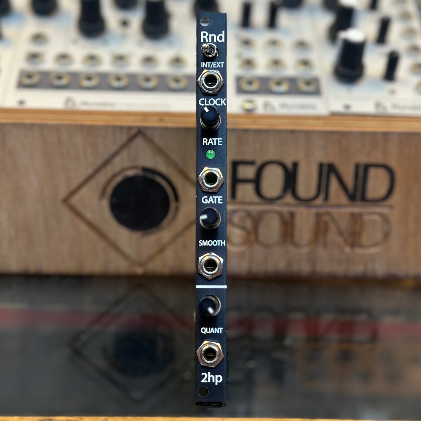 2hp Rnd - Black