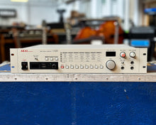 Load image into Gallery viewer, AKAI S01 Digital Sampler - 100V with EXM-01 RAM Expansion