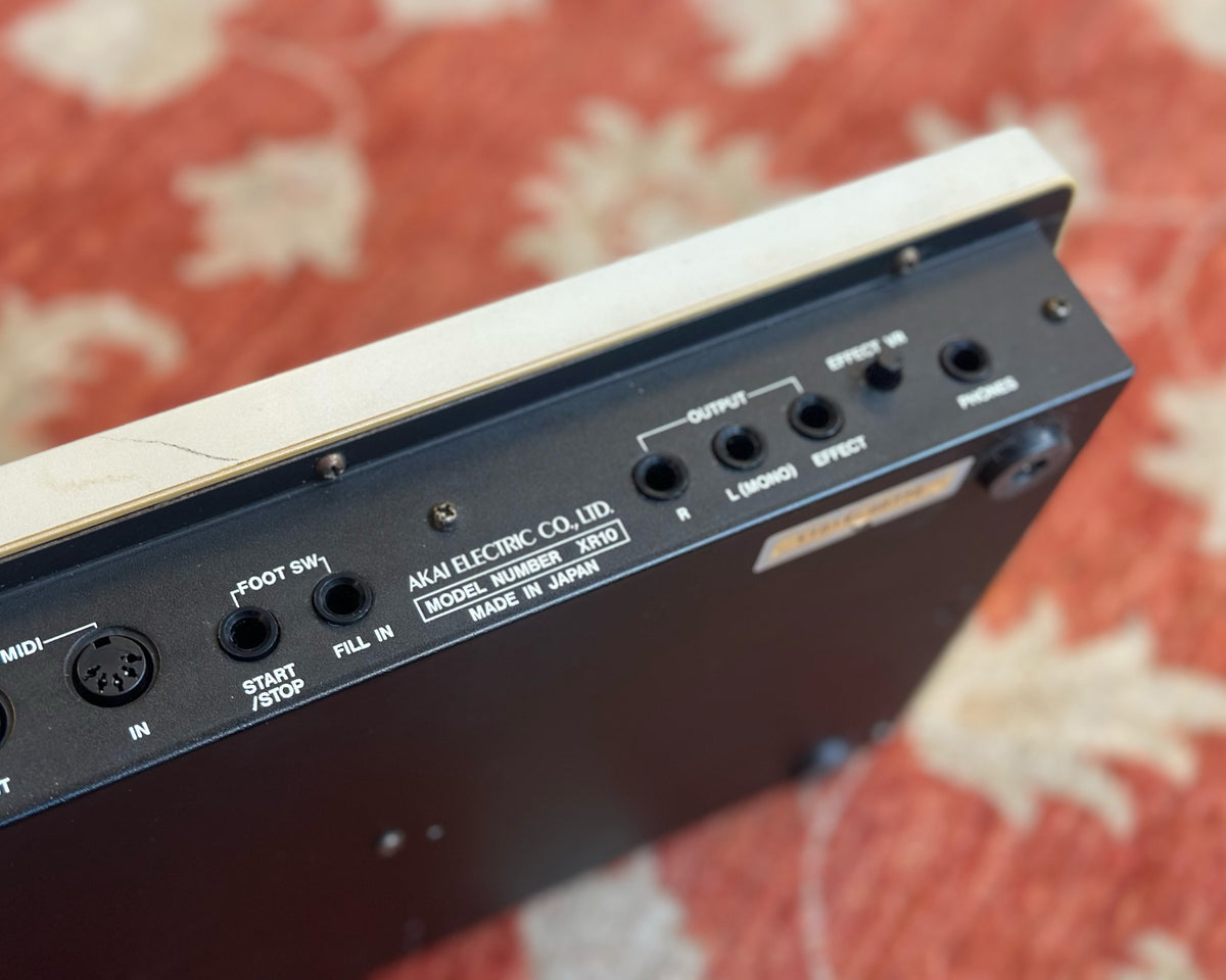 AKAI XR-10