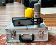 Load image into Gallery viewer, AKG Solidtube Valve Mic w/ Preamp & Hardcase
