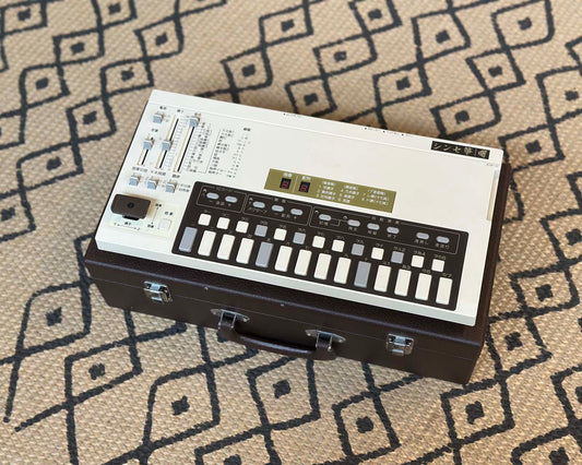 Akebono SK-10 Koto Synthesizer (Suiko ST-100)