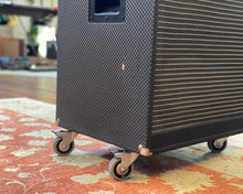 Load image into Gallery viewer, Ampeg PF-410HLF Portaflex 800 Watt 4x10" Bass Speaker Cabinet