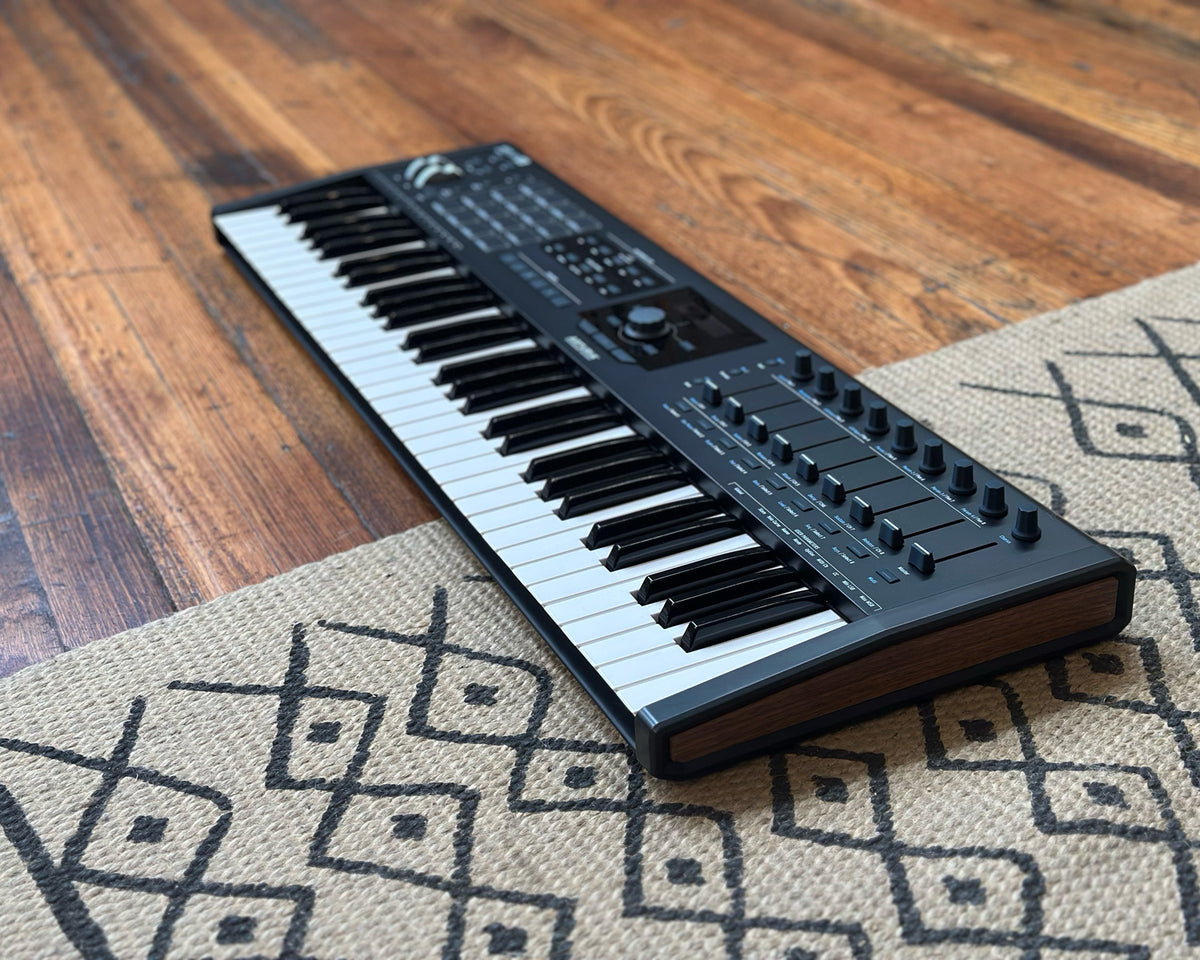 DTM・DAW ARTURIA Keylab 61 mk2 ARTURIAKEYLABESSENTIAL61MK2.