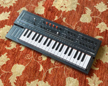 Load image into Gallery viewer, Arturia MiniFreak 37 - Six Voice Polyphonic Hybrid Synthesizer