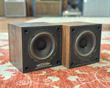 Load image into Gallery viewer, Auratone Super-Sound-Cube Passive Reference Monitors - Pair
