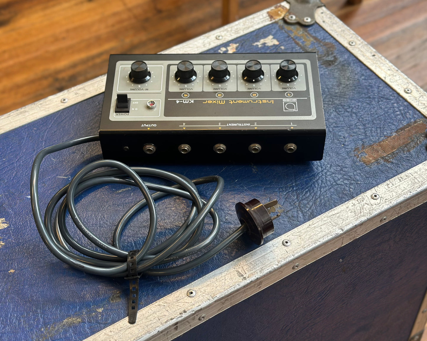 BOSS KM-4 Analogue 4-Channel Instrument Mixer