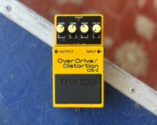 Load image into Gallery viewer, BOSS OS-2 OverDrive/Distortion