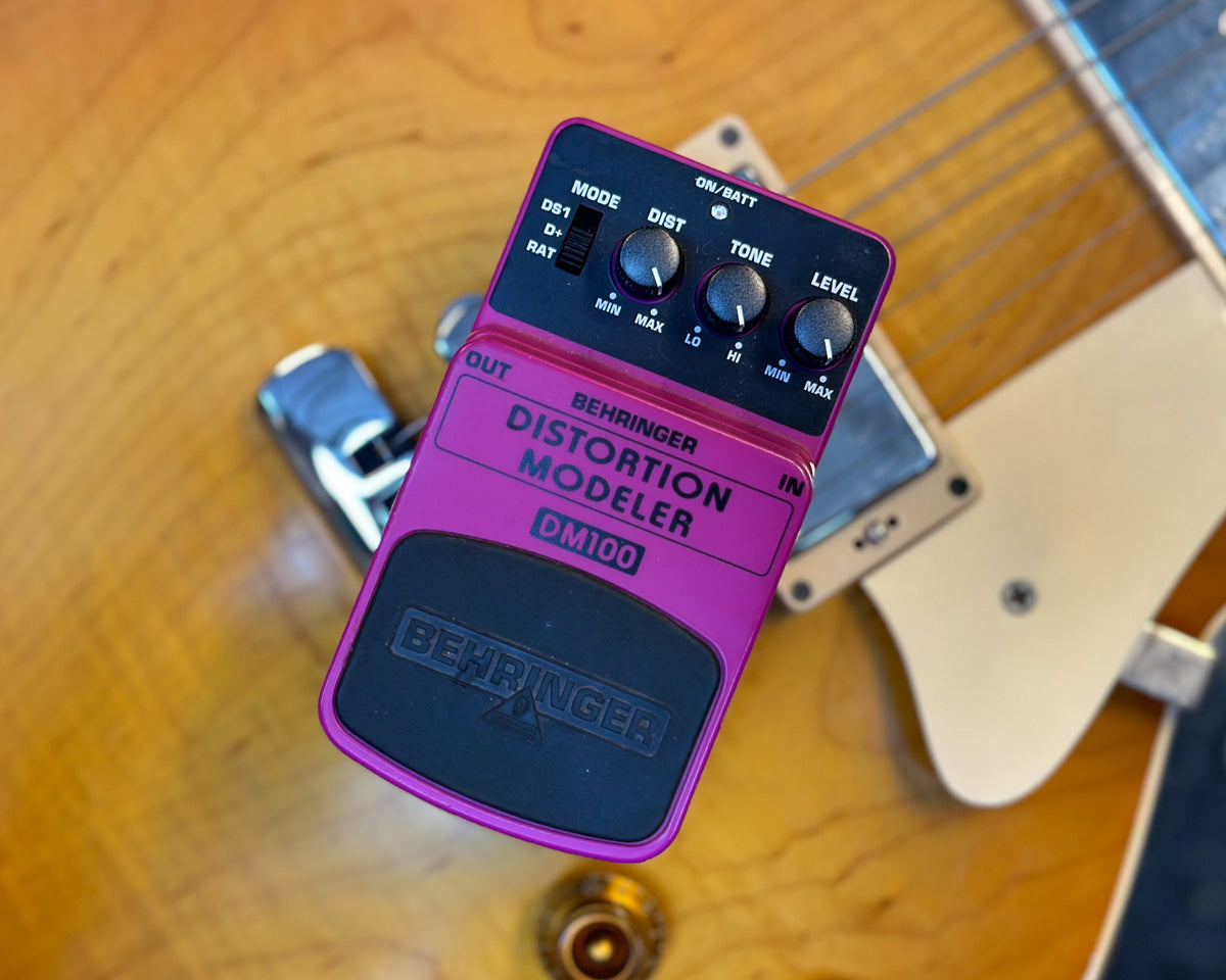 BEHRINGER DM100　ディストーション Behringer DM100 Distortion Modeler - What To Know & Where To