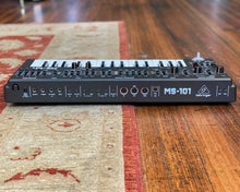 Load image into Gallery viewer, Behringer MS-101 (MS-1) Black Analog Synthesizer