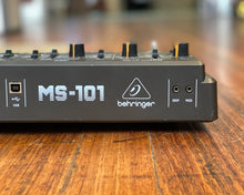 Load image into Gallery viewer, Behringer MS-101 (MS-1) Black Analog Synthesizer