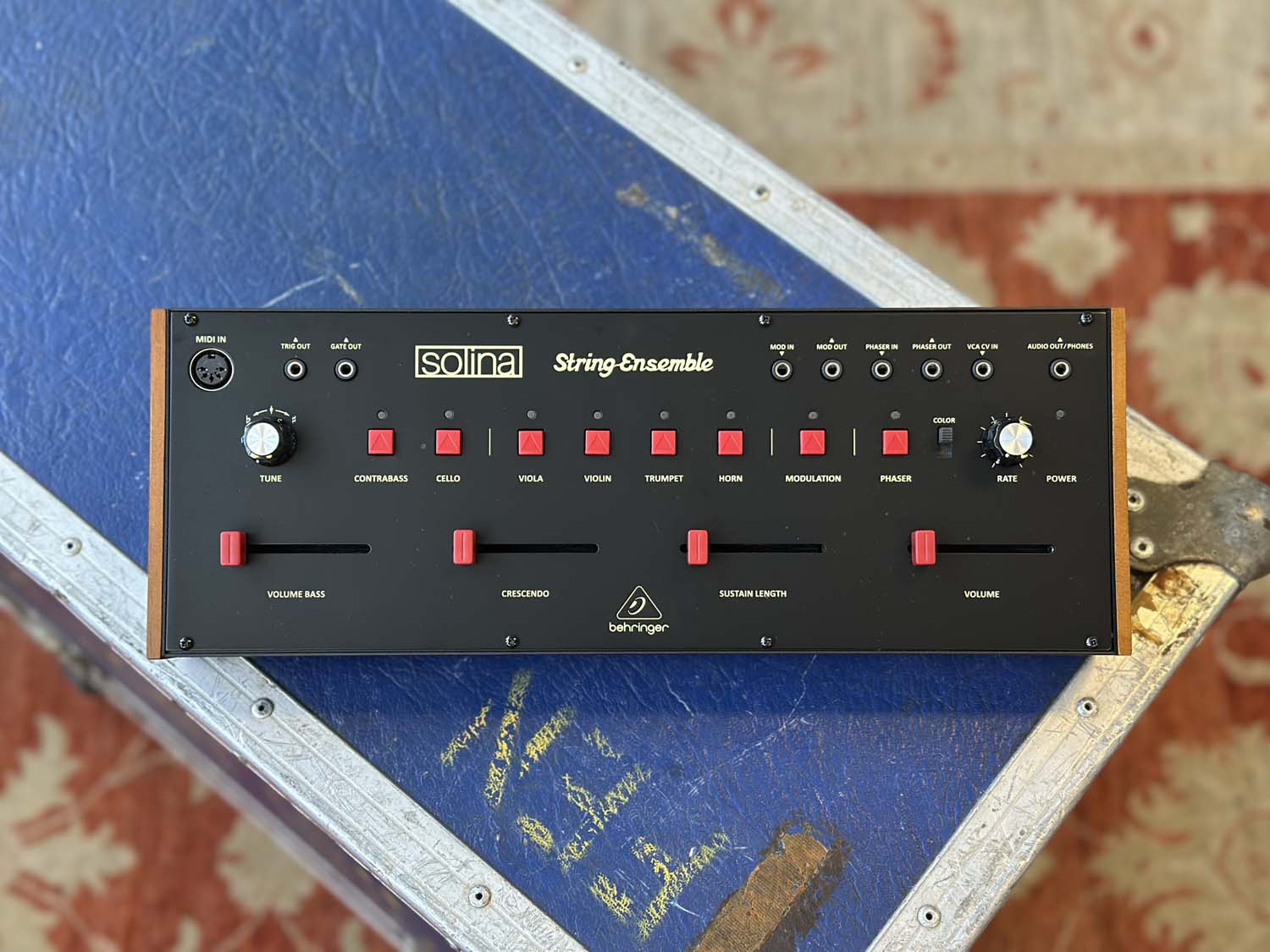 Behringer Solina Classic Analogue String Ensemble Synthesizer