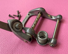 Load image into Gallery viewer, Gibson Bigsby B5 Vibrato - Original 1971 Horseshoe Tailpiece