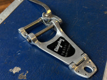 Load image into Gallery viewer, Vintage Bigsby B7 Vibrato - Ex Short (LP) - Late 1960s / Early 1970s - Original Patent Number