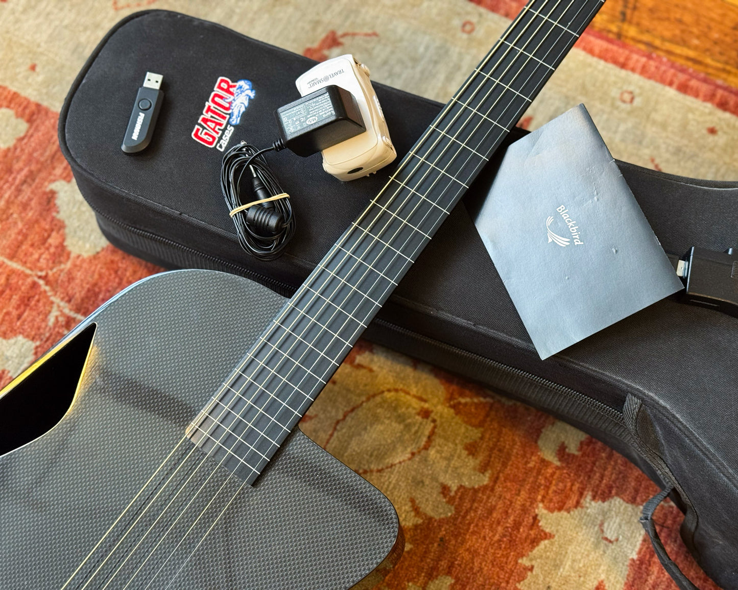 One of One Blackbird Super OM Custom Fretless Carbon Fibre Orchestral Model Acoustic Guitar w/Fishman TriplePlay MIDI Pickup