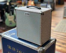 Load image into Gallery viewer, BlueAmps Junior EX 1000 Watt 4x6.5" Guitar Amplifier