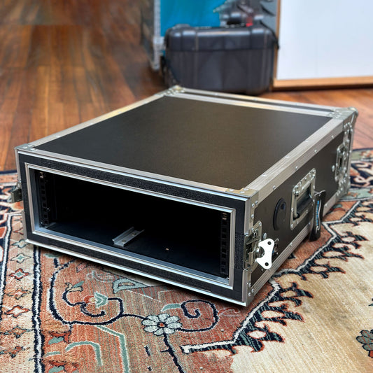 Blue Cat Case Company Rack Road Case w/ Fan Ports