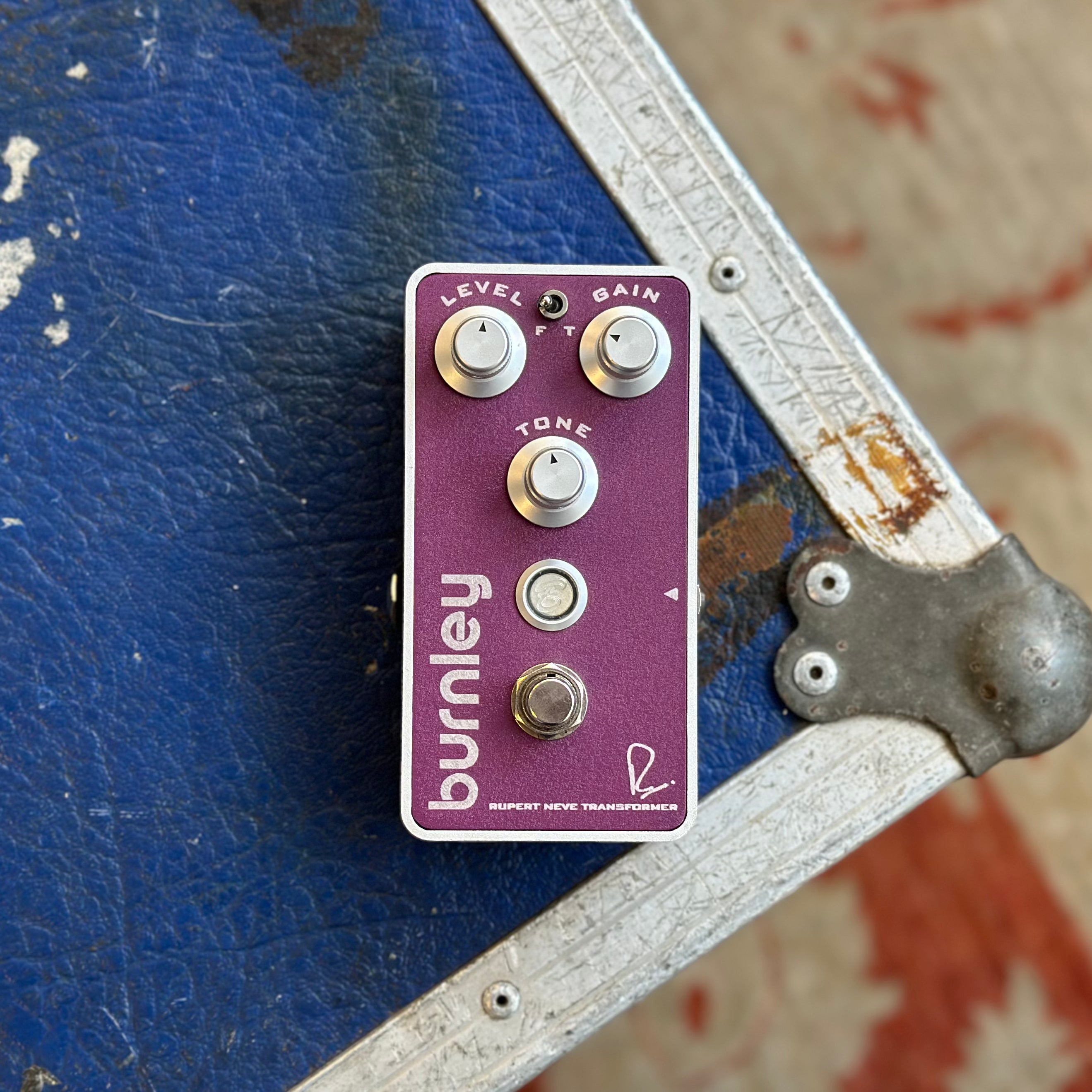 Bogner Burnley V1 Neve Distortion