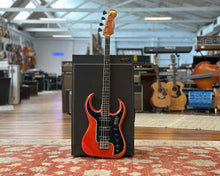 Load image into Gallery viewer, 1964 Burns Bison Bass - Transparent Red