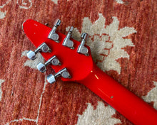 Load image into Gallery viewer, 1980s Carvin V220 Hardtail Electric Guitar