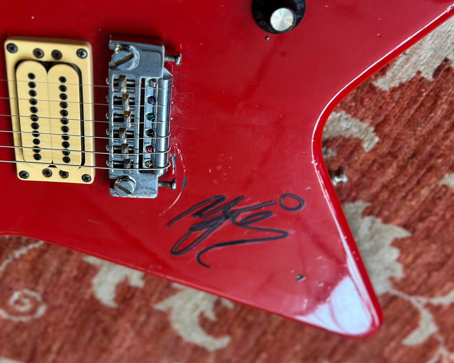 1980s Carvin V220 Hardtail Electric Guitar