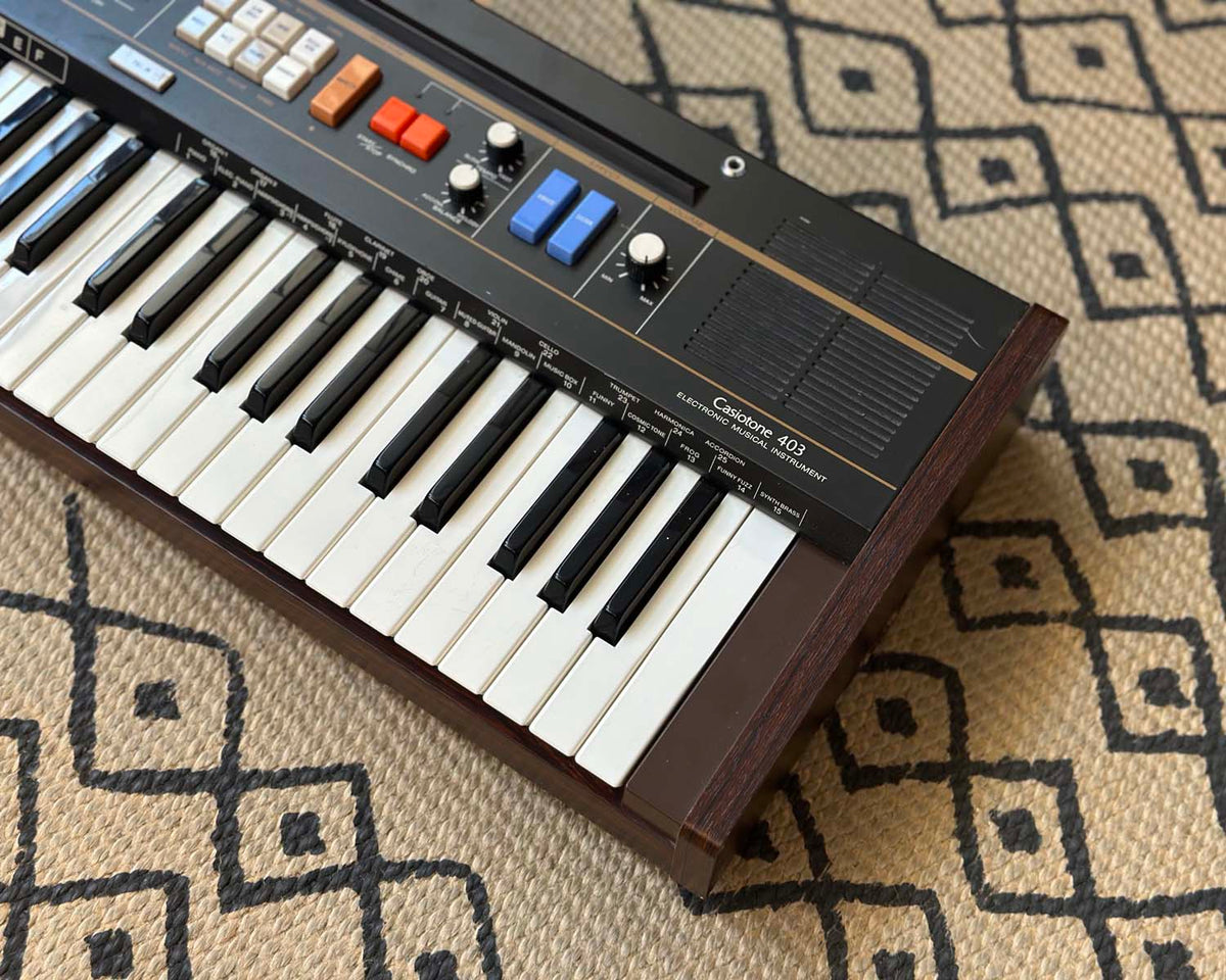 Casio Casiotone 403 – Found Sound