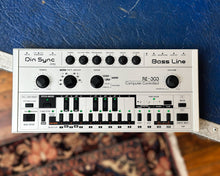 Load image into Gallery viewer, Din Sync RE-303