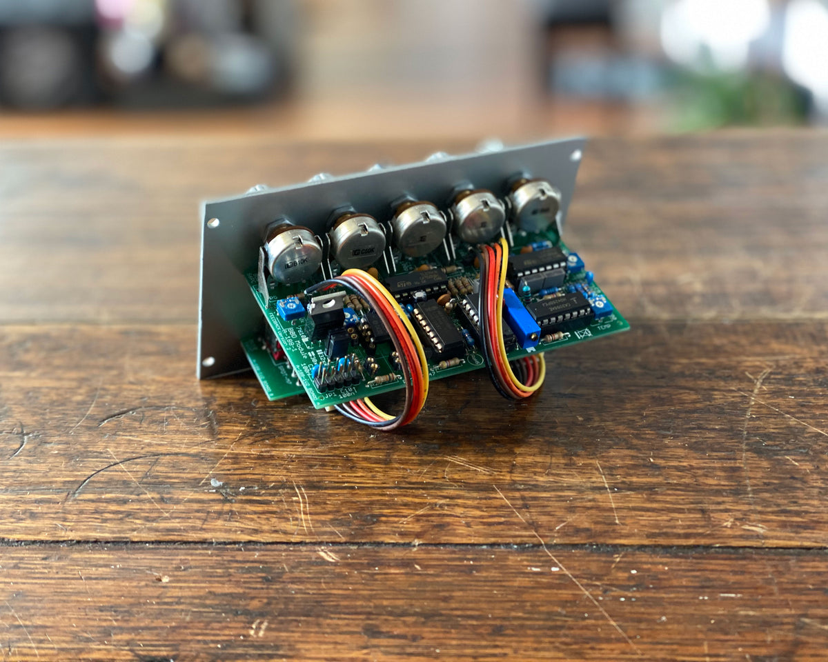 doepfer a-188-1 モジュラーシンセ Doepfer A-188-1V BBD Module Series | ユーロラック