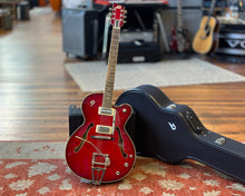 Load image into Gallery viewer, Duesenberg Imperial Red Burst Archtop