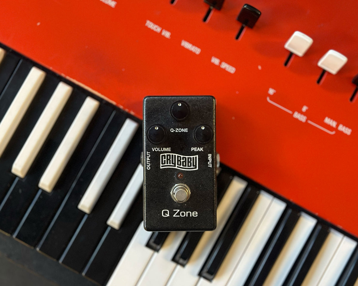 Pedale Wah-Wah Dunlop Cry Baby QZ1 - Effetto Fisso, Controlli Volume E Q Zone - Foto 9