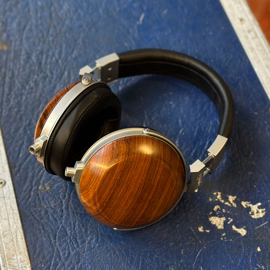 E-MU Teak headphones - Audiophile Reference Headphones