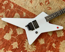 Load image into Gallery viewer, &#39;22 EVH Star - Ltd Edition ⭐
