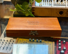 Load image into Gallery viewer, Earthworks QTC1 (Pair)