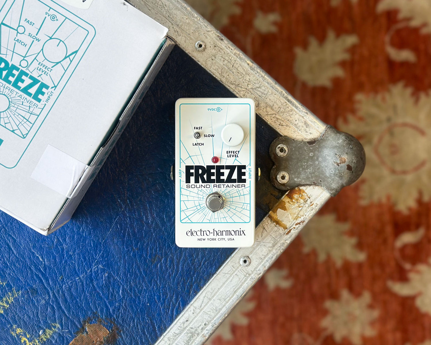Electro Harmonix Freeze Sound Retainer Pedal