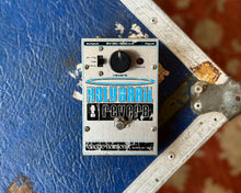 Load image into Gallery viewer, Electro Harmonix Holy Grail Reverb
