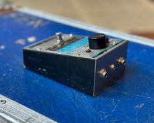 Load image into Gallery viewer, Electro Harmonix Holy Grail Reverb