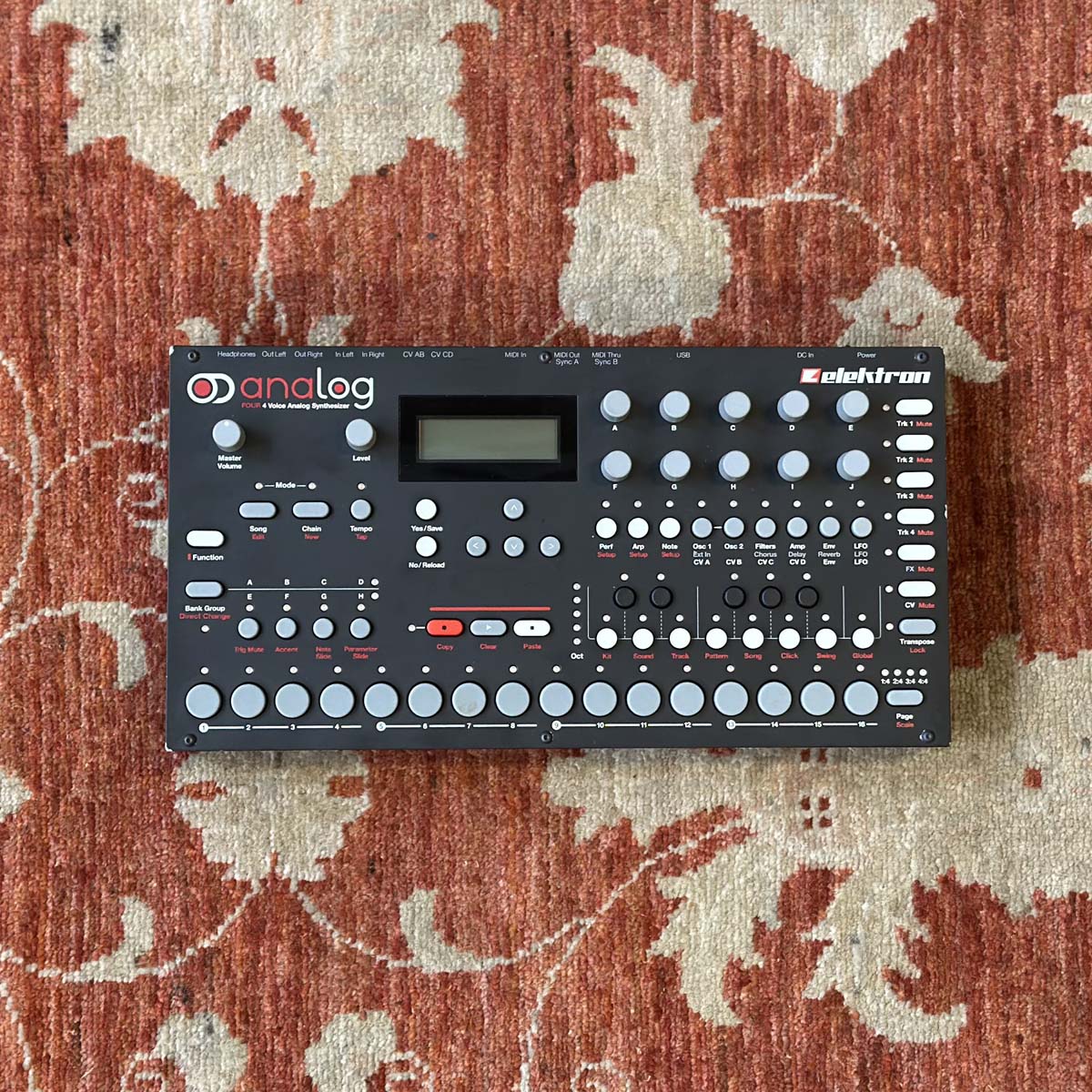 Elektron Analog Four MKI – Found Sound