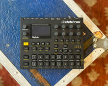 Load image into Gallery viewer, Elektron Digitakt