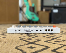 Load image into Gallery viewer, Elektron Model: Samples