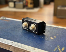 Load image into Gallery viewer, Empirical Labs EL-FTC Fatso Threshold Controller