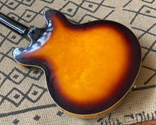 Load image into Gallery viewer, '10 Epiphone Casino - Vintage Sunburst 🇨🇳