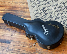 Load image into Gallery viewer, '10 Epiphone Casino - Vintage Sunburst 🇨🇳