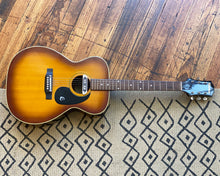 Load image into Gallery viewer, &#39;70s Epiphone FT-130SB Caballero - &#39;Norlin&#39; w/ DeArmond Pickup - Made in Japan
