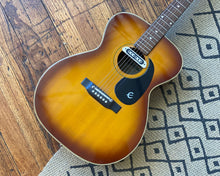 Load image into Gallery viewer, '70s Epiphone FT-130SB Caballero - 'Norlin' w/ DeArmond Pickup - Made in Japan