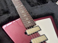 Load image into Gallery viewer, Ernie Ball Music Man St. Vincent Goldie - Velveteen