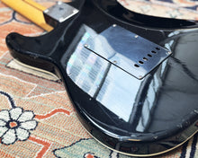 Load image into Gallery viewer, 25.5" Fender Aerodyne Strat with Gig Bag