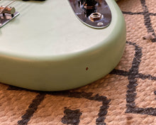 Load image into Gallery viewer, Fender American Performer Jazz Bass