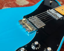 Load image into Gallery viewer, Fender American Professional II Telecaster Deluxe - Miami Blue