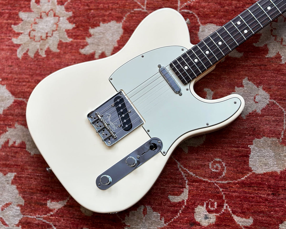 2018 Fender American Professional Telecaster - Olympic White