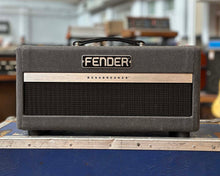 Load image into Gallery viewer, Fender Bassbreaker 15 Head